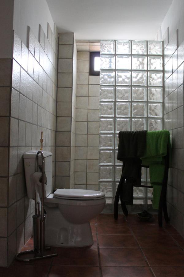Two-Bedroom House,1161297510:JPEG